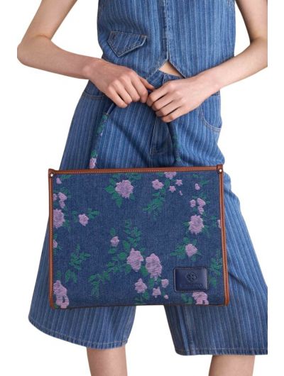 Attrattivo γυναικεία τσάντα με φλοράλ denim όψη 9T22525