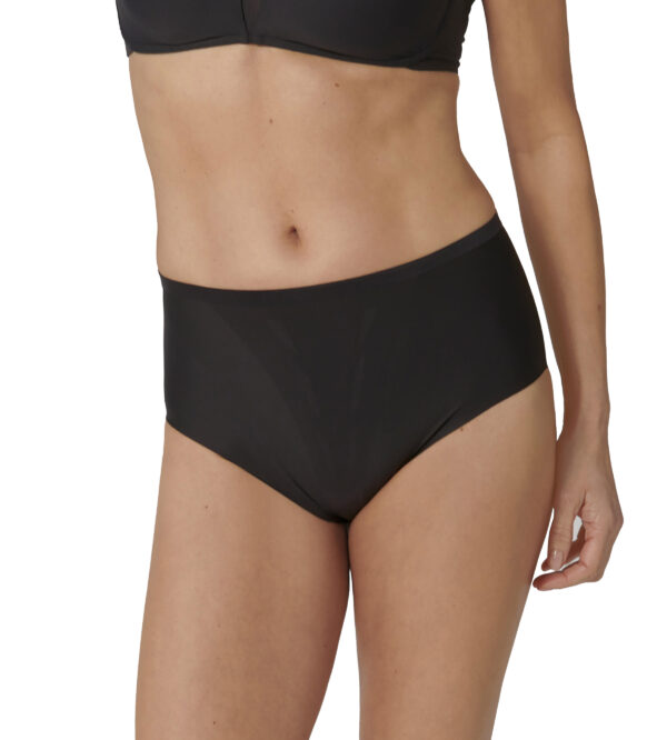 TARGETPATH:/Triumph/AW21/Ecom