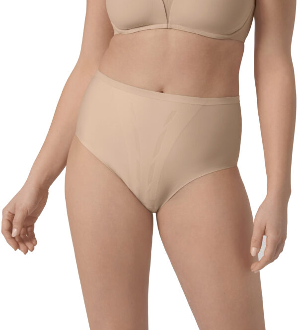 TARGETPATH:/Triumph/AW21/Ecom