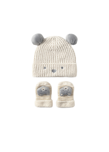 Mayoral Newborn σετ σκουφάκι και κάλτσες για αγοράκι 15-09933