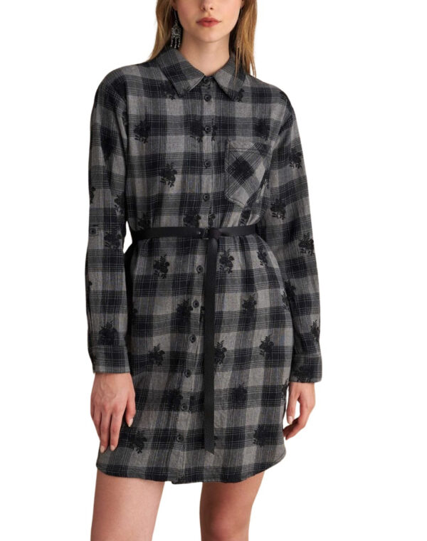 Attrattivo γυναικείο φόρεμα μίνι με κεντήματα και ζώνη 9921672 Attrattivo γυναικείο φόρεμα μίνι με κεντήματα και ζώνη 9921672