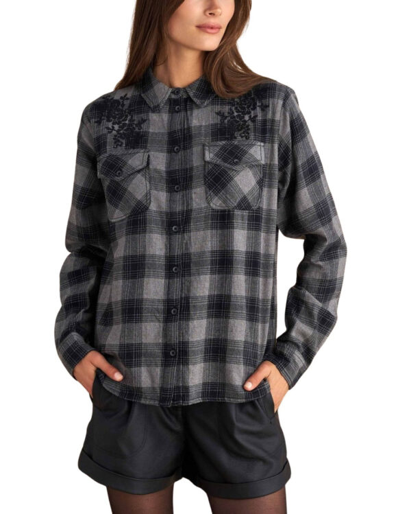 Attrattivo γυναικείο πουκάμισο καρό με κεντήματα 9921673 Attrattivo γυναικείο πουκάμισο καρό με κεντήματα 9921673