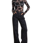 Attrattivo γυναικείο παντελόνι τζιν wide leg με ανάγλυφο μοτίβο 9921679