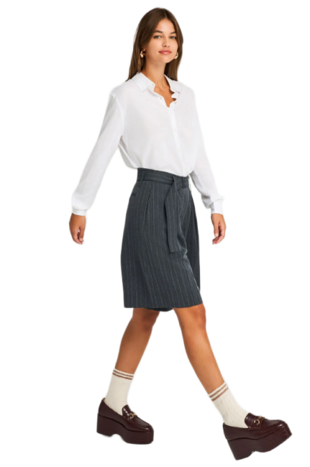 Funky Buddha γυναικεία ριγέ βερμούδα με ζώνη FBL012-101-03