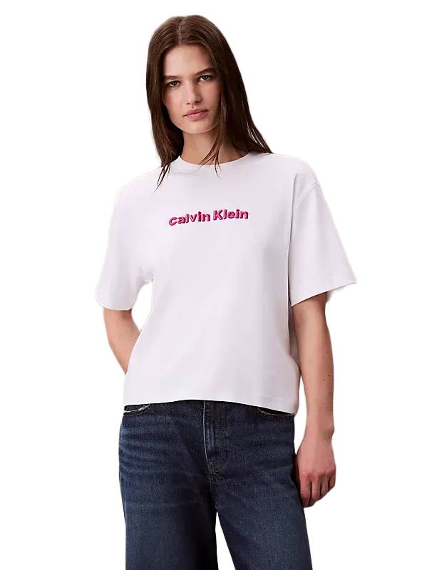 Calvin Klein γυναικείο t-shirt με κεντητό λογότυπο LV047D205G Calvin Klein γυναικείο t-shirt με κεντητό λογότυπο LV047D205G