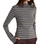 Attrattivo γυναικεία μακρυμάνικη ριγέ μπλούζα 9921609