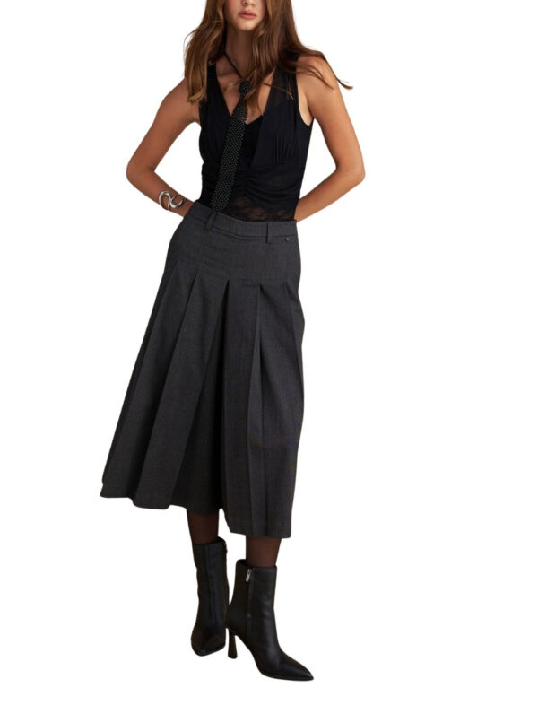 Attrattivo γυναικεία ζιπ κιλότ με πιέτες 9921665 Attrattivo γυναικεία ζιπ κιλότ με πιέτες 9921665