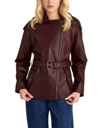 Attrattivo γυναικείο μπουφάν δερματίνη με ζώνη 9921734