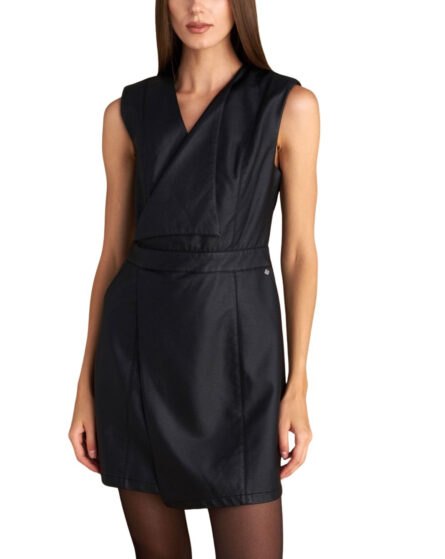 Attrattivo γυναικείο μίνι φόρεμα δερματίνη 9921526