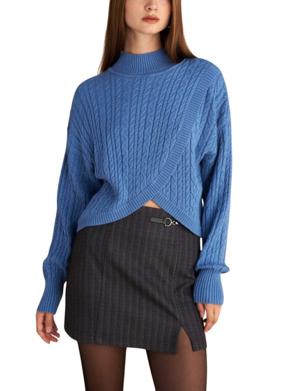 Attrattivo γυναικεία πλεκτή ασύμμετρη μπλούζα 9P22085C Attrattivo γυναικεία πλεκτή ασύμμετρη μπλούζα 9P22085C