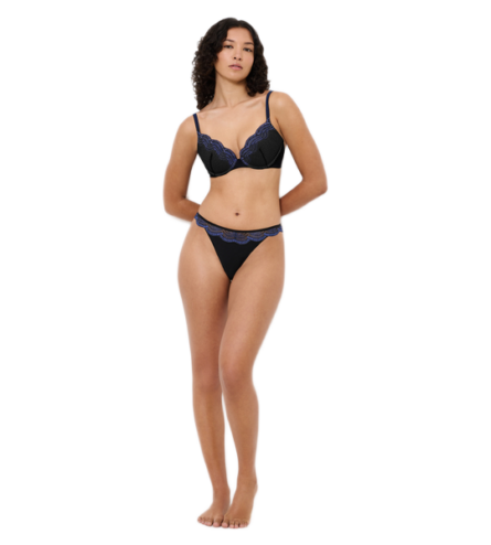 Triumph Comfort Glam String γυναικείο σλιπ 10224956
