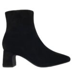 Clarks γυναικεία καστόρινα μποτάκια 26182936