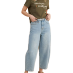 Attrattivo γυναικείο t-shirt με στάμπα και κεντήματα 9923148