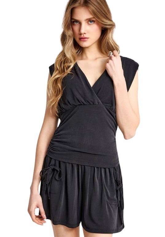 Funky Buddha γυναικείο αμάνικο top FBL013-108-17