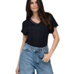 Only γυναικείο t-shirt με διάτρητη λεπτομέρεια ONLPENNY S/S BATSLEEVE V-NECK TOP 15371500